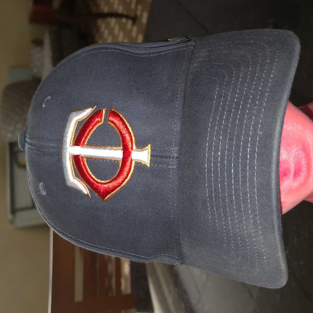 ‘47 MLB Minnesota Twins Embroidered Logo Baseball Strapback Cap